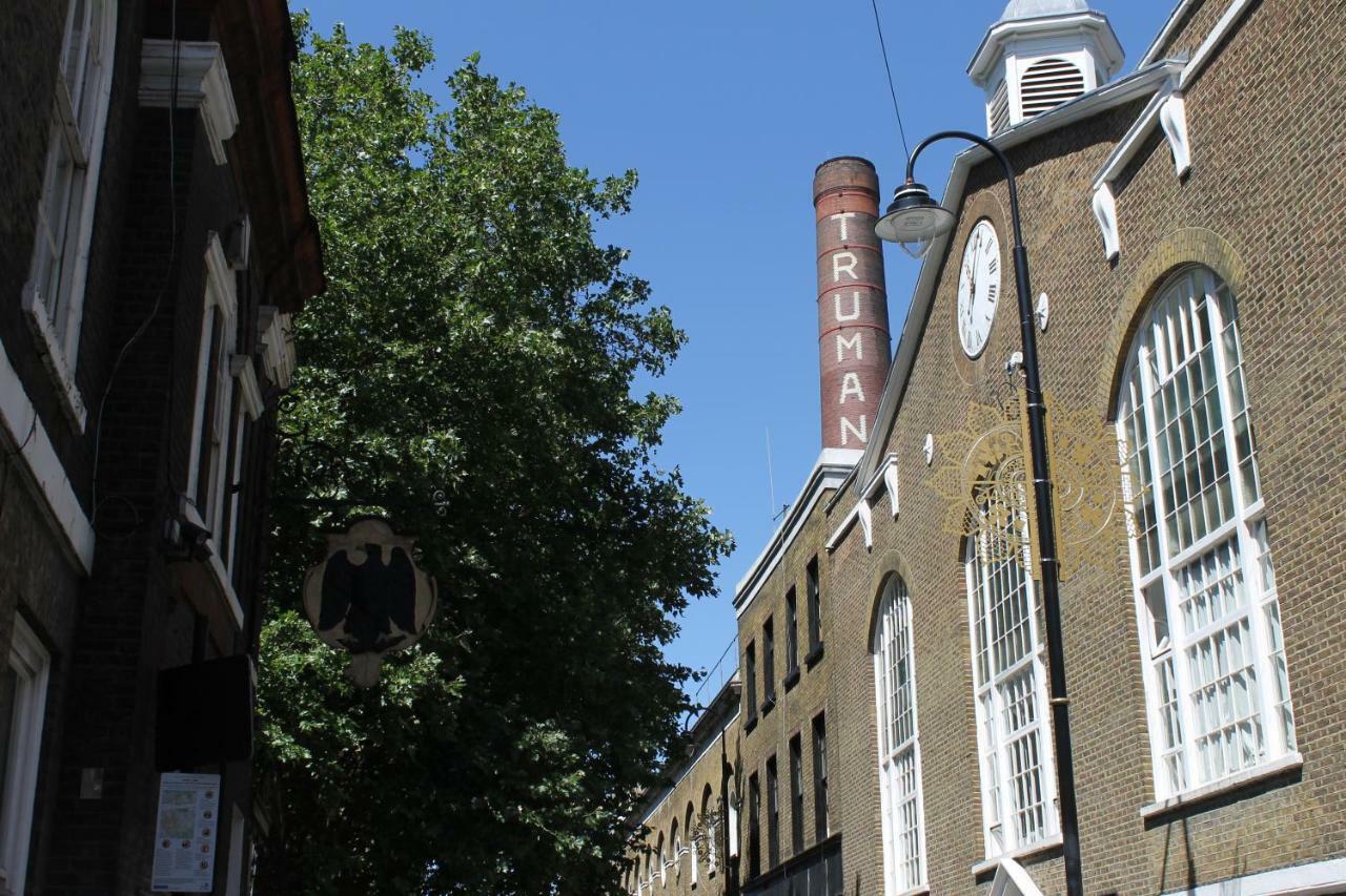 The Dictionary Hostel, Shoreditch, Londra